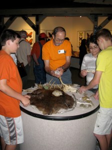 A volunteer at a 'station' has to react quickly to questions from visitors who stop briefly. He needs to have a clear purpose and message to be effective.